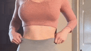 beautiful-blond-rump-open-up-pants-adore