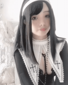 cute-handsome-chinese-nun
