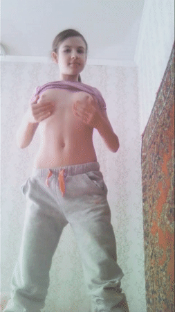 lovely-teenage-unwrapping