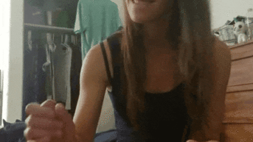 made-a-gif-of-this-video-i-found-of-my-stepdaughter-and-her-bf