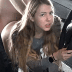 bombshell-pays-her-uber-driver