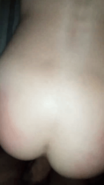 i-make-her-bellow-and-cum-over-and-over-again