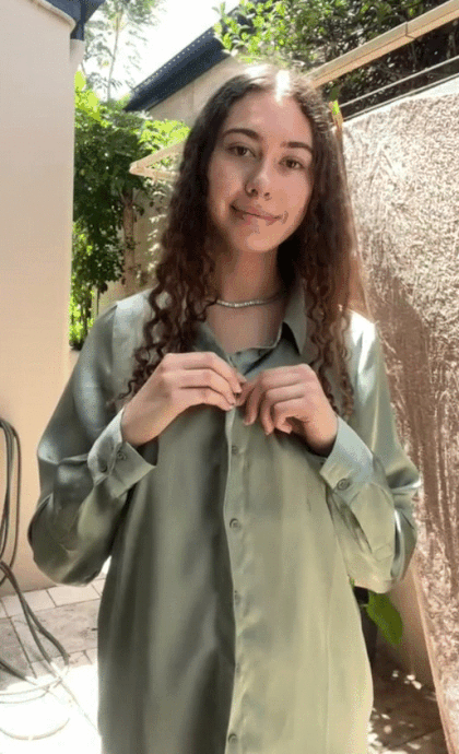 ultra-cute-fuckable-dark-haired-nubile